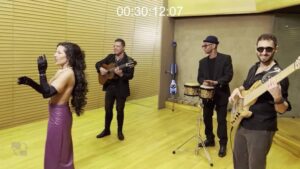 Cantar Desnuda Musicos 30.12